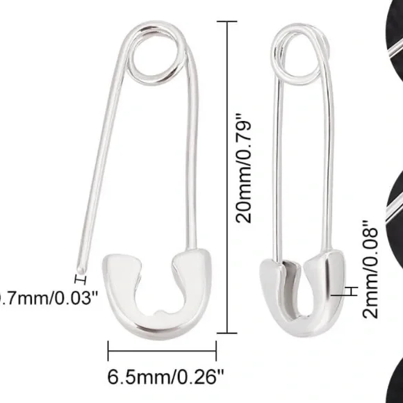 🧷✨NWT✨ 🧷925 Silver Safety Pin Earrings-Small ✨🧷 - Picture 2 of 3